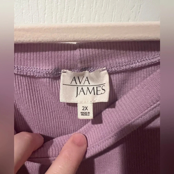 Ava James 2x light purple top - Picture 3 of 5